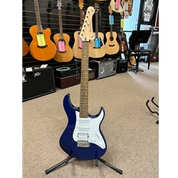 Yamaha PAC012METBLUE Pacifca elec. guitar, metallic blue